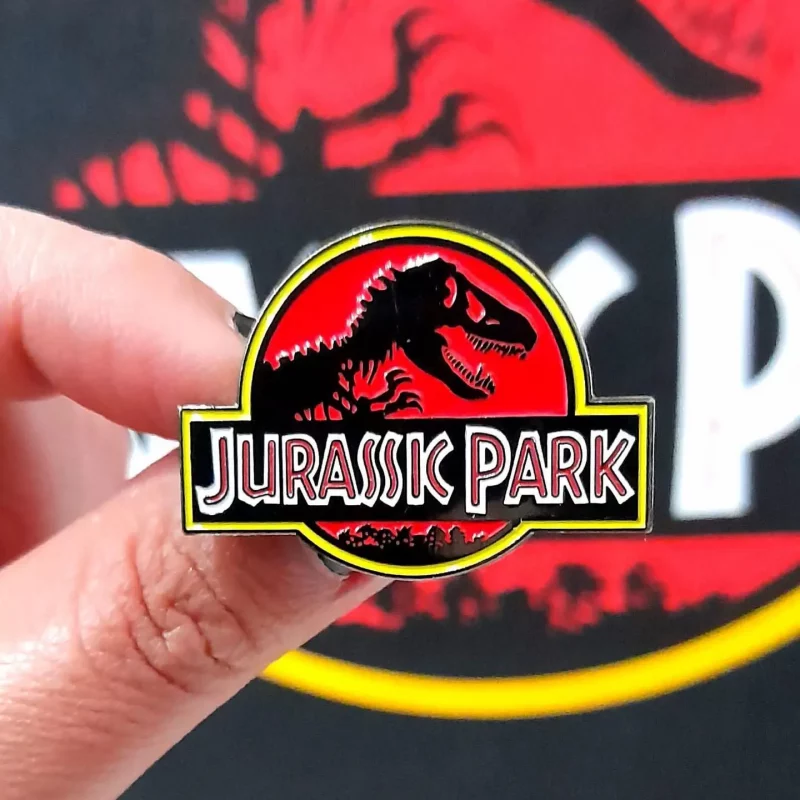 Pin metálico Jurassic Park