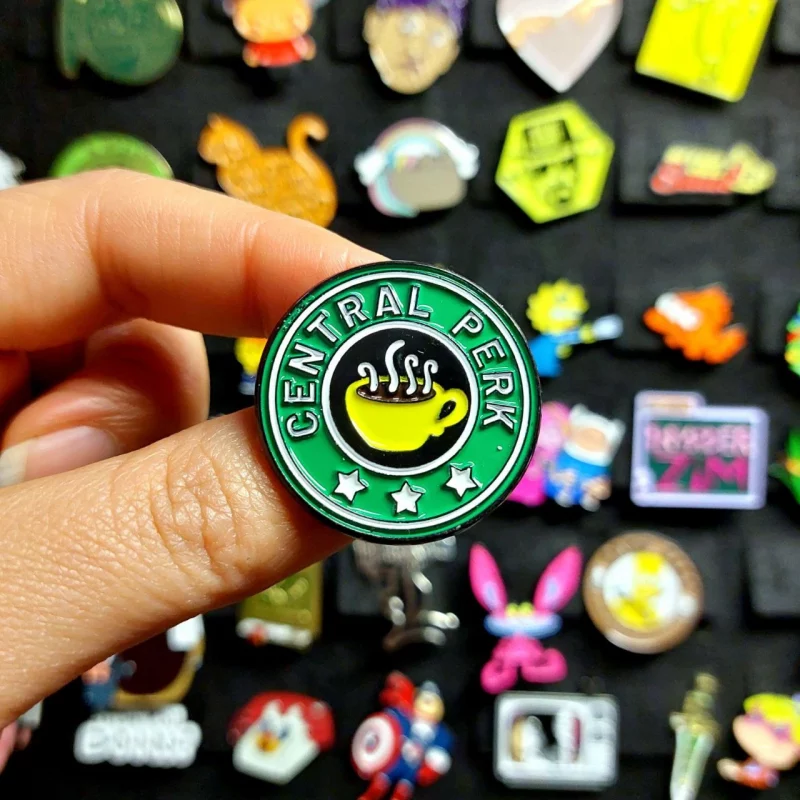 Pin metálico Friends Central Perk