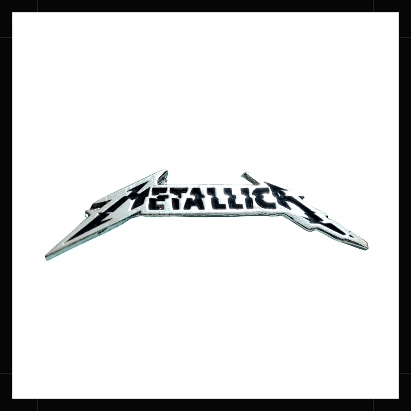 Metallica pin metálico