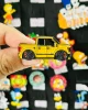 Pin Camioneta Amarilla