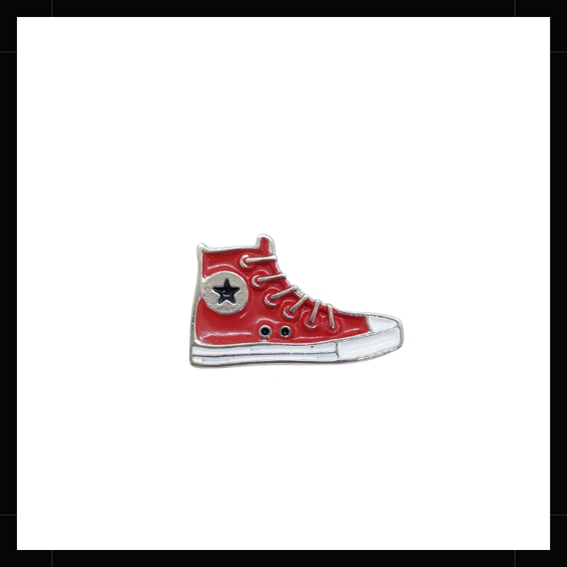 Pin Converse Rojos