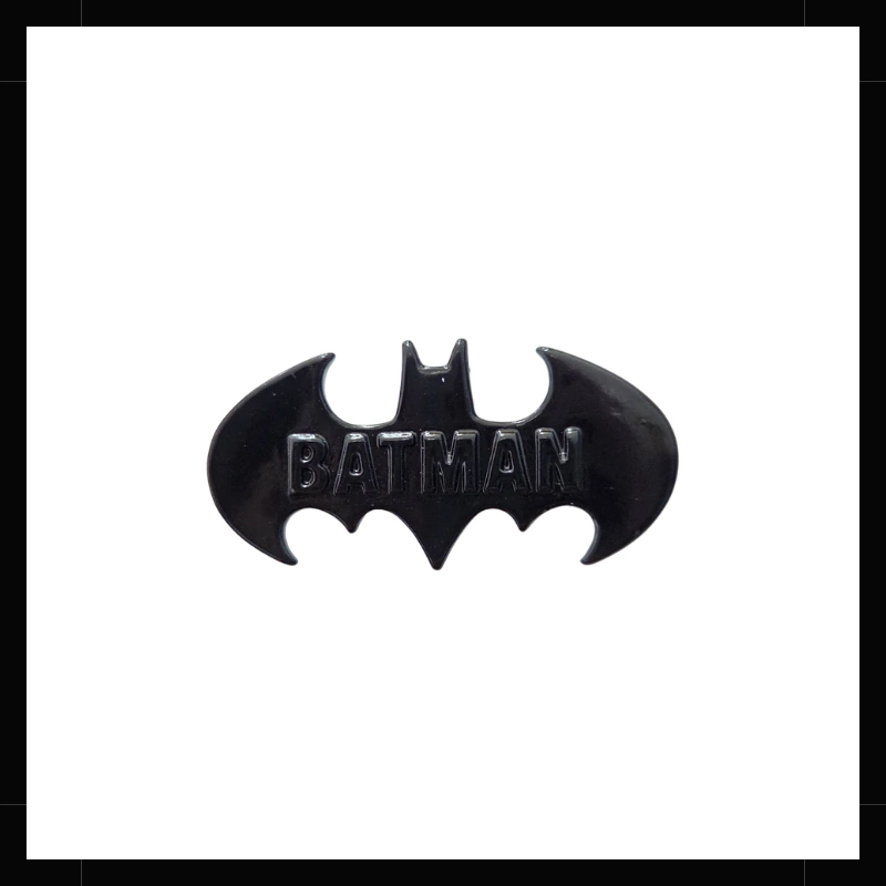 Pin Batman Logo